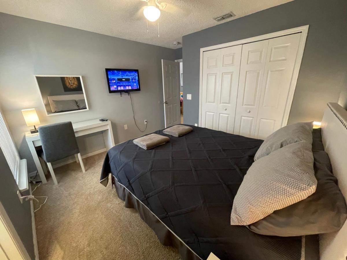 3 Bedroom Villa With Poolside Cinema And Games Room Close To Theme Parks Sleeps 6 Plus 2 Orlando Exterior foto